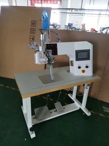 Nouvelle machine de soudage plastique à ultrasons Deyue haute performance, qualité supérieure, semi-automatique, 220V, 20KHz, 15KHz, 1000W/2000W, personnalisable - Product Image 3