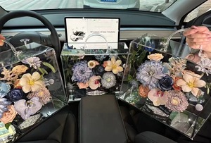 JIHONG Wholesale Acrylic <strong>Round</strong> and square Fresh Rose <strong>Box</strong> Acrylic Flower <strong>Box</strong> for Rose - Product Image 5