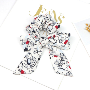 elástico de <span class=keywords><strong>seda</strong></span> de la bufanda de pelo <span class=keywords><strong>scrunchies</strong></span> flores impresión bufanda <span class=keywords><strong>scrunchies</strong></span> para vsco hairband - Product Image 5