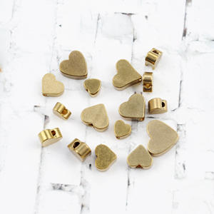 Cuentas de <span class=keywords><strong>Latón</strong></span> <span class=keywords><strong>en</strong></span> Forma de Corazón HP0189 con Orificio Recto, Accesorios para la Fabricación de <span class=keywords><strong>Joyería</strong></span>, Venta al por Mayor - Product Image 4