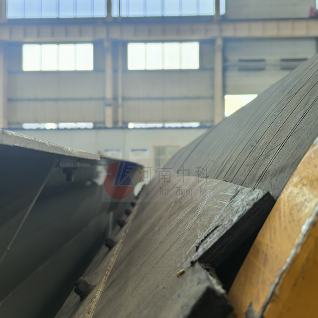 liquid magnetic separator