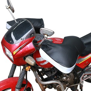La copertura del manubrio della motocicletta invernale è realizzata in pelle calda e ispessita, antivento e impermeabile - Product Image 3