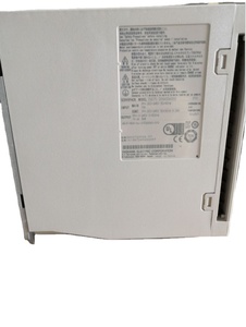 Controlador SGD7S200A00A002 Entrada 15A 3PH 200-240VAC 50/60Hz, Salida AC 0-240V 3kW 19.6A, Frecuencia de Bucle de Velocidad 0-500Hz - Product Image 3