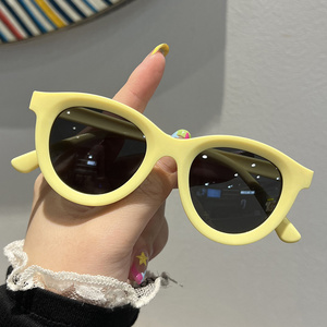 Nuevas Gafas de Sol <span class=keywords><strong>Infantiles</strong></span> Coloridas y Modernas, Gafas de Juego <span class=keywords><strong>para</strong></span> Niños, Gafas de Moda <span class=keywords><strong>para</strong></span> Bebés en Colores Caramelo - Product Image 4
