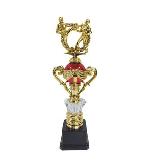 Trophées en plastique personnalisés économiques en gros pour les champions de boxe, d'arts martiaux et de sports - Product Image 1