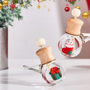 Ambientador para Auto con Aromaterapia, Colección Navideña, Decoración con Acabado Brillante, Nuevo Clip Aromatizante para Ventilación de Auto - Product Image 1