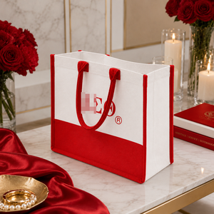 Borsa Tote Grande in Tela Ispirata al <span class=keywords><strong>Design</strong></span> della Confraternita Delta Sigma Theta, Tonalità Rosse <span class=keywords><strong>e</strong></span> Bianche, DST 1913 - Product Image 4