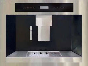 Máquina de Café Espresso Integrada Totalmente Automática de 60cm*45cm, Capacidad de 2L, Espumador de Leche, 1560W, Negra, Certificación RoHS, Italia - Product Image 2