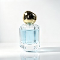 Flacon de parfum carré en verre avec bouchon noir côtelé, conteneur cosmétique transparent avec pompe pulvérisatrice, emballage de parfum rechargeable