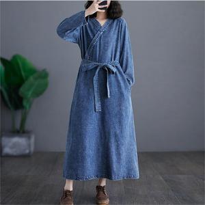Vente <span class=keywords><strong>en</strong></span> gros OEM Robe trapèze décontractée été solide col V Maxi <span class=keywords><strong>taille</strong></span> <span class=keywords><strong>haute</strong></span> qualité coton Denim pour femmes manches longues avec poches ceintures - Product Image 6