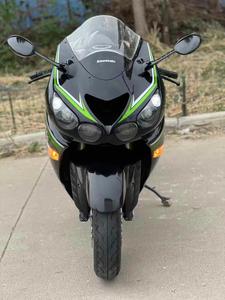OFFRE SPÉCIALE DE VENTE Nouvelle Moto Sportive Kawasaki 2025 <span class=keywords><strong>Ninja</strong></span> <span class=keywords><strong>ZX</strong></span>-<span class=keywords><strong>10R</strong></span> Édition KRT ABS / Motos / Motos Tout-Terrain - Product Image 2