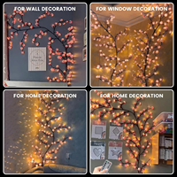 Nouvelles lumières LED en forme de fleurs de pêche roses, de fleurs de cerisier et de vignes de saule pour la décoration murale de Noël avec des branches d'arbre