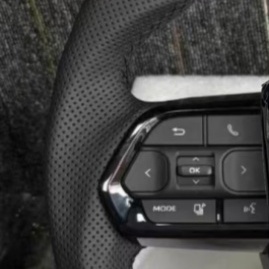 Volante de Fibra de Carbono Compatible con <span class=keywords><strong>Toyota</strong></span> Corolla GR86 Prado Camry <span class=keywords><strong>GT86</strong></span> LC300 FJ Cruiser LC70 LC200 LC250 Prado 300 GR - Product Image 3