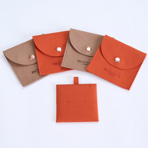 Pochette à bijoux en microfibre suédée avec fermeture à pression, emballage cadeau personnalisé Boyang - Product Image 1