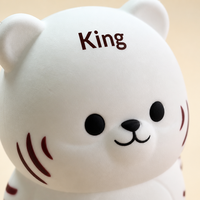 Jouet Squishy Chat Blanc Orange, Figurine Féline Corps Rond, Visage Mignon, Cadeau pour Enfants et Adultes, Affichage Sensoriel pour Vente au Détail