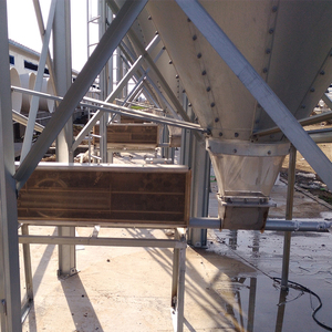 Durable Galvanized Feed Central Feeding Silo For 10000 Sows Pig <b>Farm</b> - Product Image 3