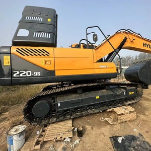 Excelente Precio Hyundai 220LC-9S Excavadora de Orugas Usada de 22 Toneladas, Alta Eficiencia Operativa, Excelente Estado de Funcionamiento, 1 Año de Garantía en el Motor - Product Image 1