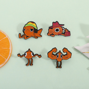 دبوس Le Poisson Steve سمك ذهبي مضحك ، مجوهرات هدية للأصدقاء بالجملة - Product Image 2