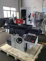 Rectifieuse sans centre horizontale CNC de haute précision pour têtes de cylindres en acier, machine de rectification motorisée de haute précision