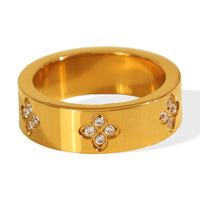Bague trèfle à quatre feuilles incrustée de strass, résistante à la décoloration, en acier titane étanche, idéale pour un cadeau quotidien