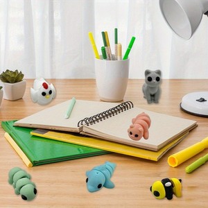 Jouets d'animaux miniatures colorés imprimés en 3D : Modèles réalistes les plus vendus avec des articulations mobiles et des scènes à l'échelle micro - Product Image 1