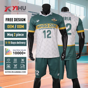 Футбольная форма из полиэстера - Product Image 1