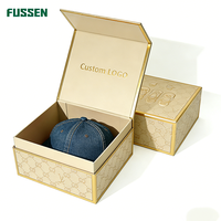 Boîte cadeau pour chapeau avec logo personnalisé, matériaux recyclés écologiques FUSSEN, fermeture magnétique, doublure en éponge, emballage imprimé élégant
