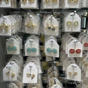 بيع بالجملة بالجملة أقراط زهور فراشة مطلية بالذهب عيار 14 قيراط و 18 قيراط كريستال وقلب لؤلؤ - Product Image 2