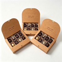 Boîte à bonbons en chocolat de qualité supérieure avec emballage en feuille d'aluminium, estampage à chaud, compartiments, emballage de vente au détail pour en-cas