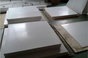Panneau en plastique de polytétrafluoroéthylène de couleur naturelle de <span class=keywords><strong>feuille</strong></span> blanche résiliente à hautes températures pour des joints - Product Image 6