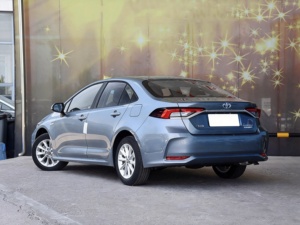 La <span class=keywords><strong>Toyota</strong></span> <span class=keywords><strong>Corolla</strong></span> <span class=keywords><strong>hybride</strong></span> 1.8L E-CVT Elite Edition 2021 est une berline <span class=keywords><strong>hybride</strong></span> électrique compacte. - Product Image 6
