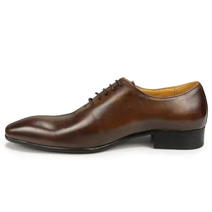 Zapatos Oxford de Punta para Hombre de Alta Calidad, Hechos de Cuero Genuino, Diseño con Cordones. Calzado Ligero, Antideslizante y Transpirable para Oficina y Carrera Profesional - Product Image 5