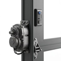 Porte de garage sectionnelle motorisée automatique de haute qualité avec grand panneau en verre et cadre en aluminium, étanche aux intempéries, pour villa moderne