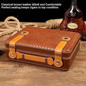Humidor à cigares portable carré moderne avec hygromètre et humidificateur, doublure en bois de cèdre espagnol, boîte à cigares de voyage pour 20-30 cigares - Product Image 3