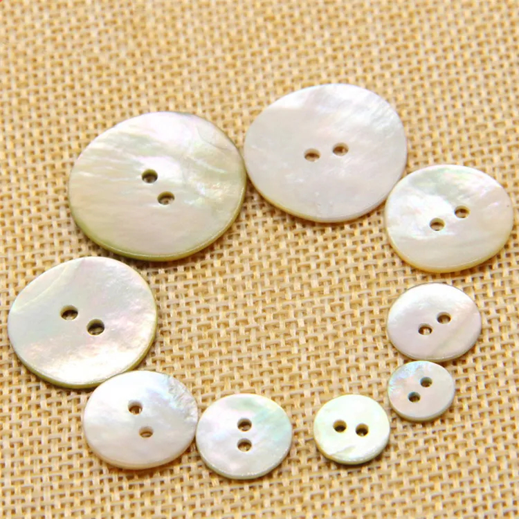 Wholesale Summer Up Shirt Thickened Round Natural Mother of Pearl Markov Shell Sewing Button With 2 Holes