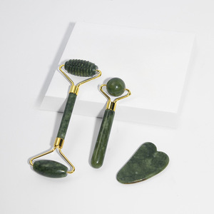 Rodillo de Masaje Facial de Jade y Set de Guasha de Piedra Natural para Cabeza y Cuello, Rodillo de Jade Verde - Product Image 2