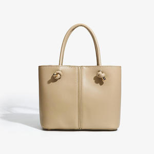 Sac à bandoulière vintage pour femme, sac à bandoulière classique à succès, design OEM, sac à main pour femme - Product Image 1