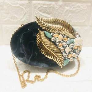 Bolso bandolera de resina exquisitamente hecho a mano de estilo recién llegado de diseñador para novia o noche Estilo de moda estampado de piedra única - Product Image 3