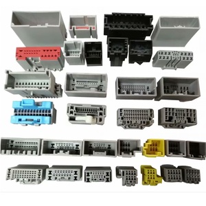 Convertidor de enchufe de vídeo para cámara trasera de marcha atrás de aparcamiento de coche 20 21 32 35 25 26 27 conector de radio de 28 pines enchufe de vehículo eléctrico híbrido - Product Image 6