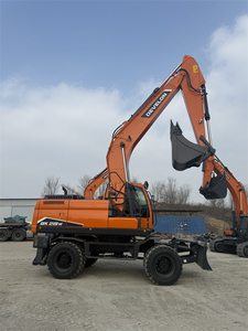 Nouvelle pelle sur roues DEVELON DX210W 2026 avec godet de 0,86 m³, SmartKey et AVM pour un déplacement rapide sur chantier - Product Image 2