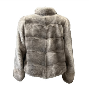 <span class=keywords><strong>Cappotto</strong></span> Invernale da Donna a Maniche Lunghe di Colore Grigio, Lussuoso <span class=keywords><strong>Cappotto</strong></span> in Vera Pelliccia di <span class=keywords><strong>Visone</strong></span> - Product Image 2