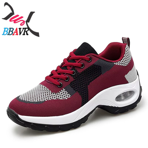 Zapatillas Deportivas Casuales Transpirables para Mujer, Talla Grande, con Plataforma, a la Moda para Otoño y Primavera, Venta al Por Mayor - Product Image 1