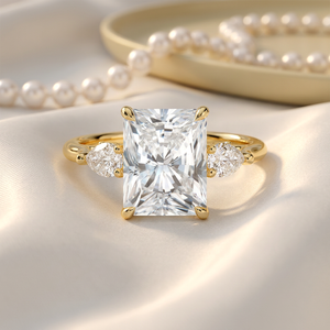Anillo de Diamantes Cultivados en Laboratorio, Corte Radiante, VVS2, Forma de Pera, Marquesa, Redonda, Oro de 14K y 18K, Tres Piedras, Anillo de Compromiso y Boda, Joyería Fina - Product Image 1