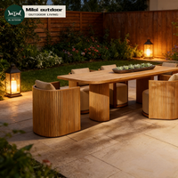 Ensemble de chaises de table à manger d'extérieur de luxe, moderne et unique, en bois de teck massif, imperméable et résistant aux UV pour cour, terrasse, hôtel de villégiature