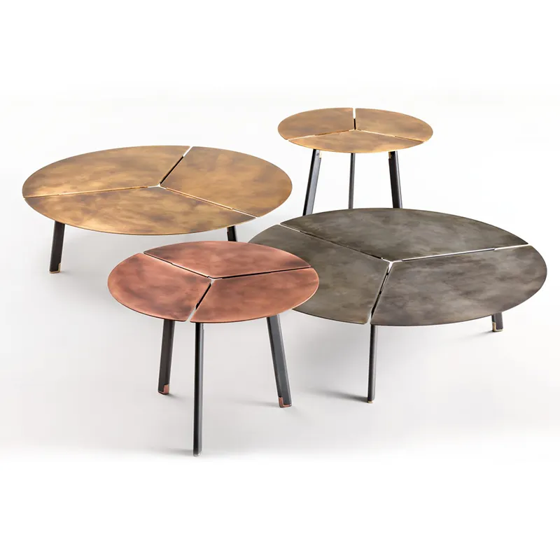 Tavolino minimalista italiano a 3 gambe tavolino rotondo in metallo rustico antico in acciaio grafite di ferro
