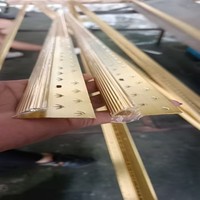 Bande de finition pour plinthes et tapis, profilés décoratifs pour panneaux muraux, accessoires en aluminium et métal, modèles variés, économiques