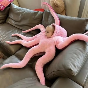2025 nuevo lindo <span class=keywords><strong>pulpo</strong></span> gigante divertido juego <span class=keywords><strong>de</strong></span> rol niños Halloween escenario juego <span class=keywords><strong>de</strong></span> rol <span class=keywords><strong>disfraz</strong></span> cojín Rosa almohada <span class=keywords><strong>de</strong></span> Navidad mono - Product Image 2