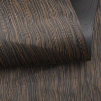 Papier peint traditionnel en placage de bois d'ingénierie pour la décoration de la maison de salon de chambre à coucher pour les hôtels de contreplaqué de porte de plancher de Table