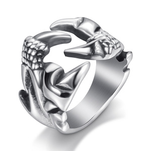 Anillo de Acero Inoxidable con Diseño de Garra de Dragón, Joyería para Hombre, Regalo con Diseño Geométrico de Animal, Color Acero - Product Image 1