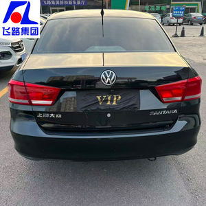 Volkswagen Sonata 1.6L Carro Usado Sedan com Interior em Tecido e Controles Manuais Multifuncionais. - Product Image 3